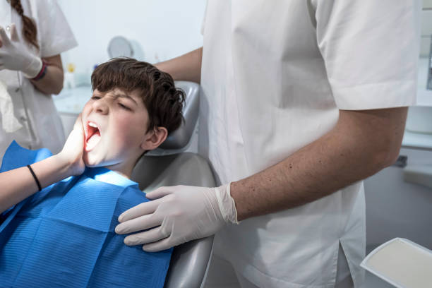 Best Same-Day Emergency Dentist in Hodgkins, IL